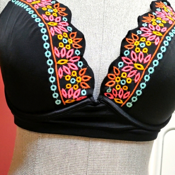 Shade & Shore women's bikini top - Picture 4 of 5